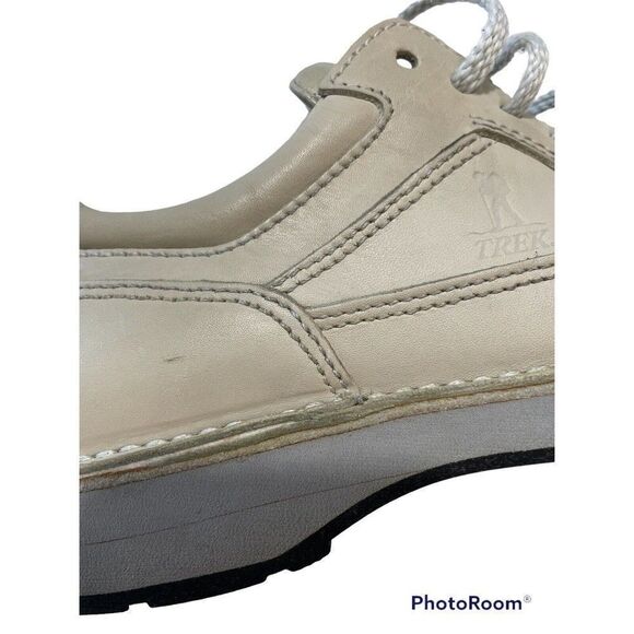 Clarks Trek Casual Beige  Leather Hiking Shoe Sneaker Men\'s Size 8